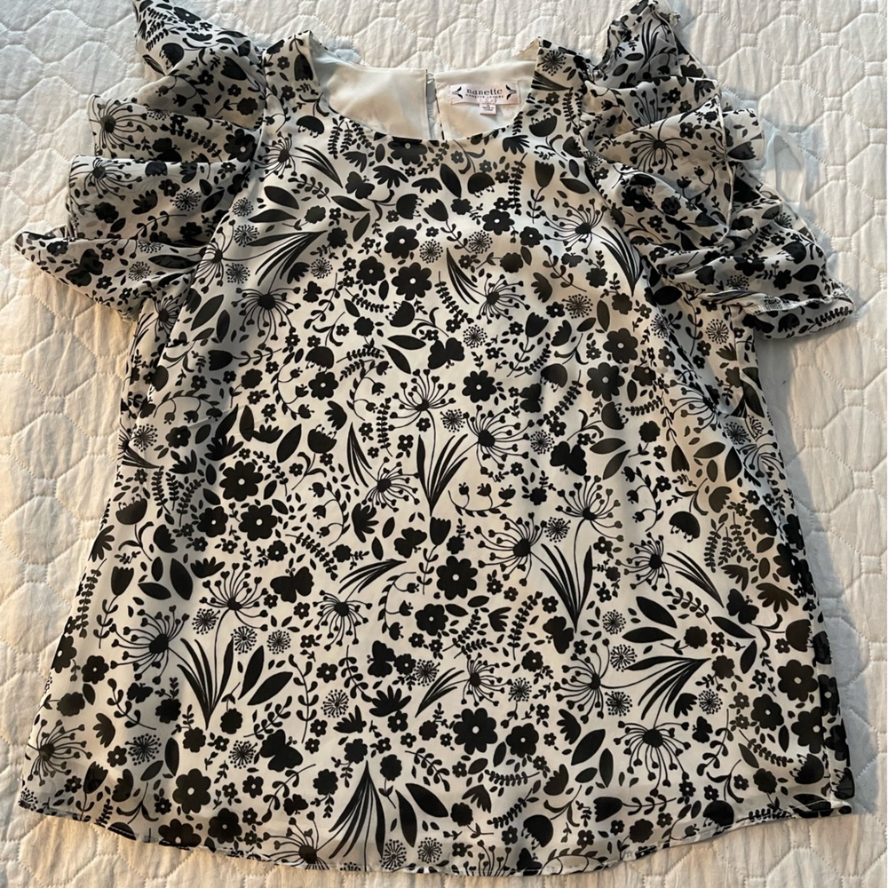 Black and white patterned camisole